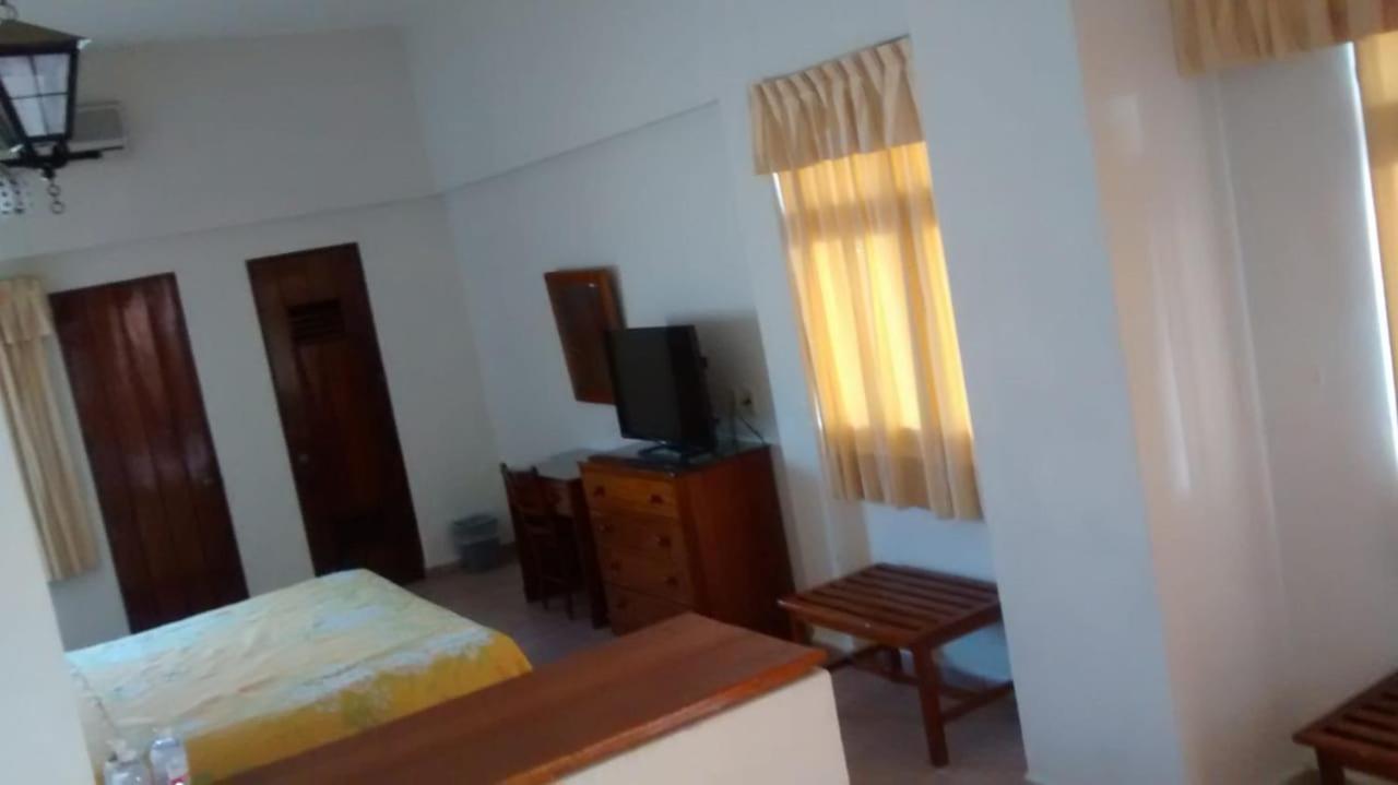 Hotel Posada Del Sol Apatzingan de la Constitucion Bagian luar foto